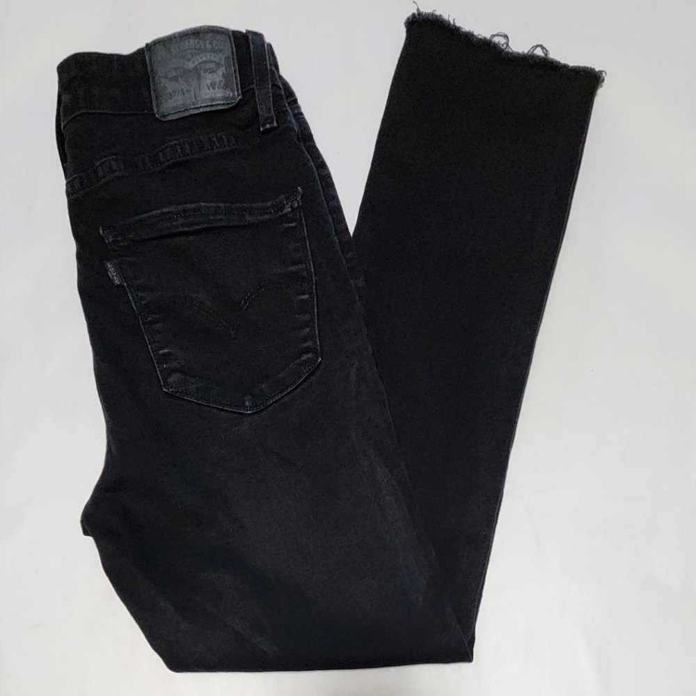 Levi's 721 Black Wash High Rise Skinny Jeans w/ Raw Hem